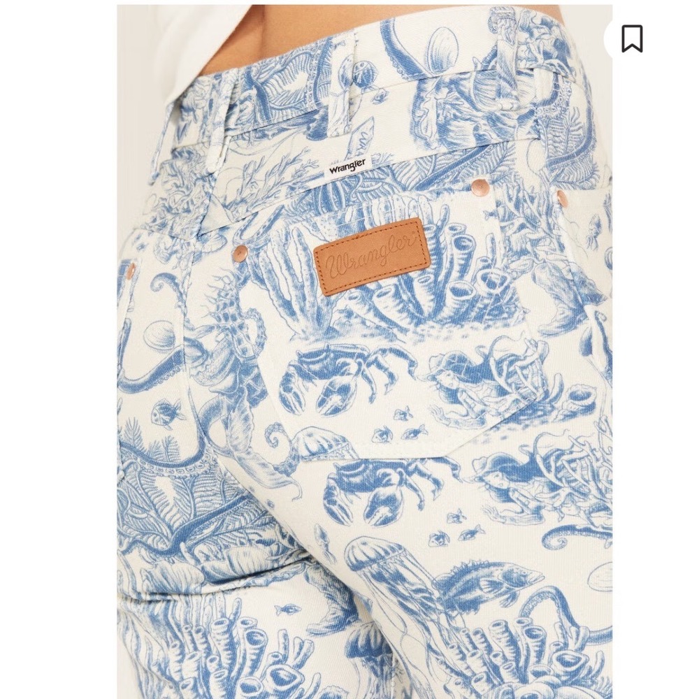 Wrangler Womens Blue White Nautical Toile Print High Rise Flare Jeans 26x32 - Picture 3 of 7